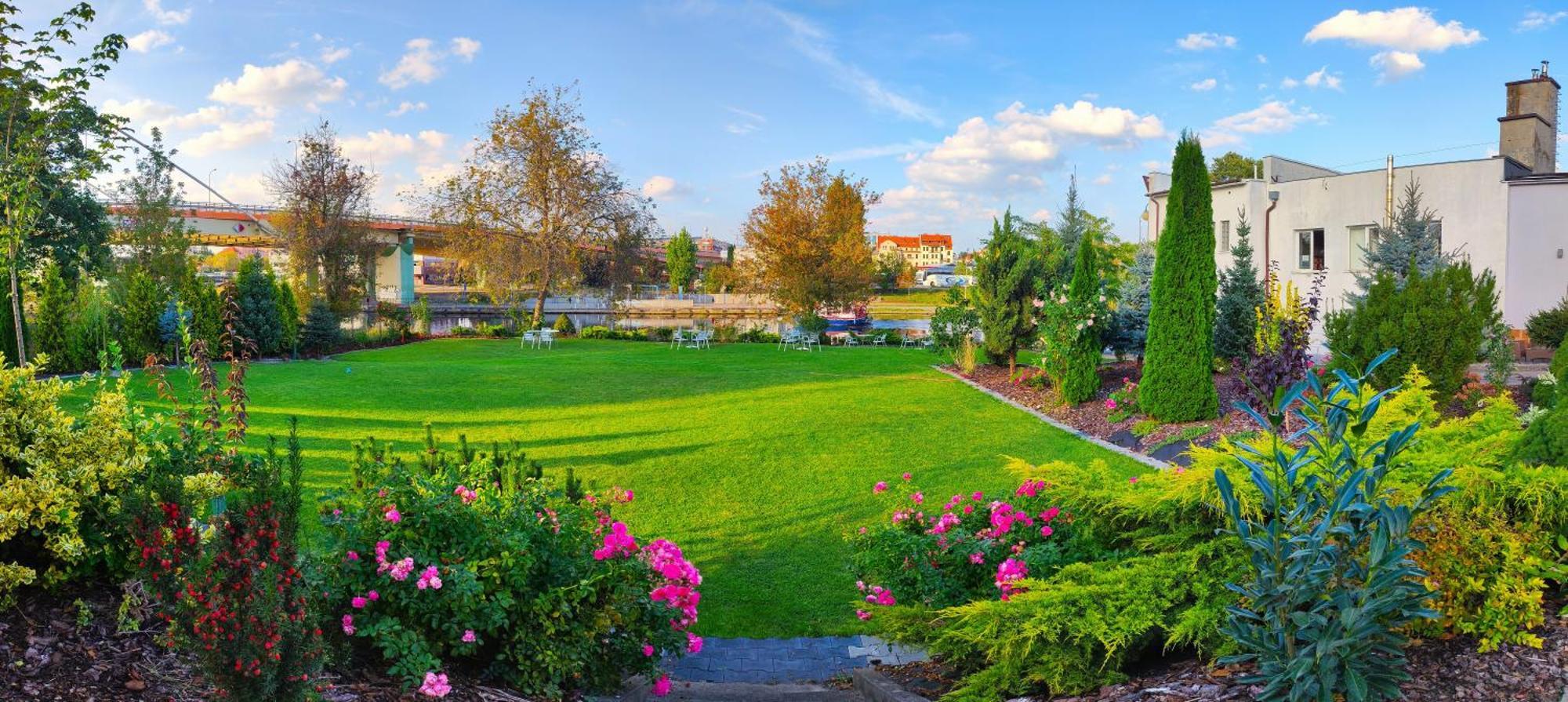 Atmosfera Bed and Breakfast Μπίντγκοστς Εξωτερικό φωτογραφία